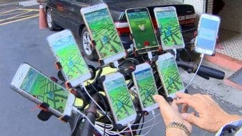 Un jubilado de 70 años recorre China en bici jugando a Pokémon GO con 11 smartphones