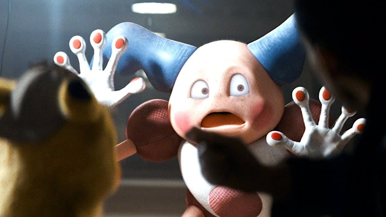 Este Mr Mime con una cara peculiar te abrazará cuando menos te lo esperes y te sigue a todas partes: Un peluche sólo para los más valientes