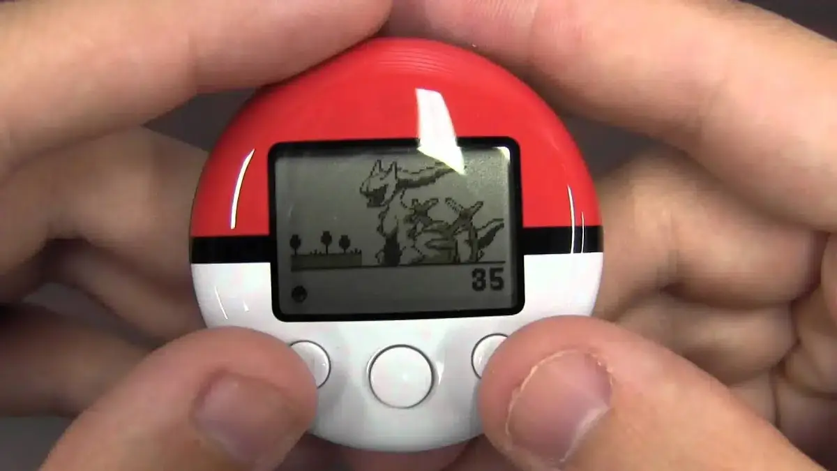 Un jugador ha caminado m&aacute;s de 1000 millas junto a su Pok&eacute;walker