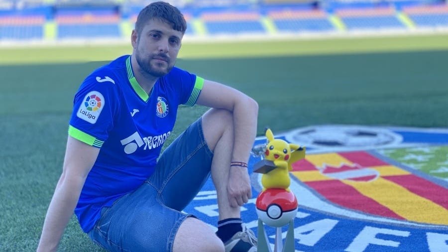 Kasty, jugador profesional de Pokémon español, ha sido baneado de por vida y la comunidad está volcada con él