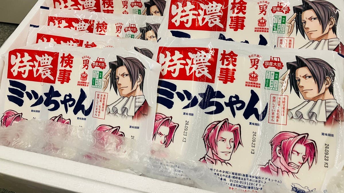 El tofu oficial de Miles Edgeworth se hace realidad en Japón