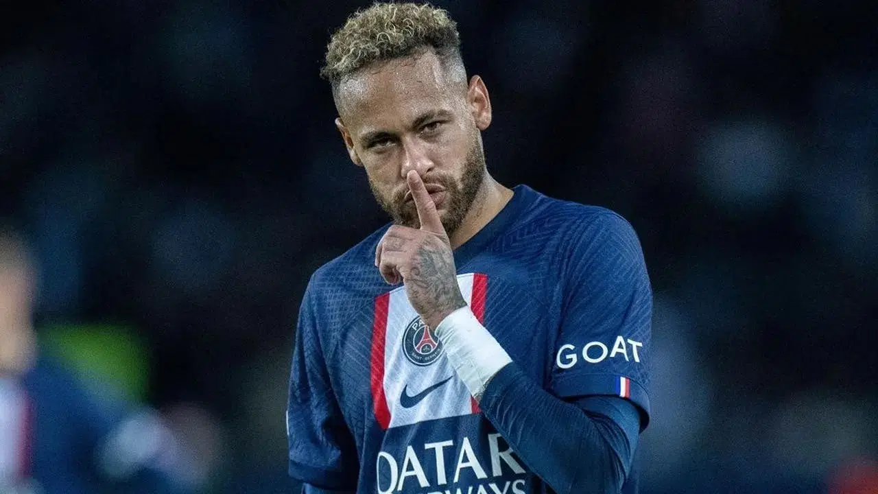 Ministerio de Finanzas de Francia registrado por el m&iacute;tico traspaso de Neymar al PSG